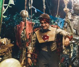 image-https://media.senscritique.com/media/000022123603/0/swiss_army_man.jpg